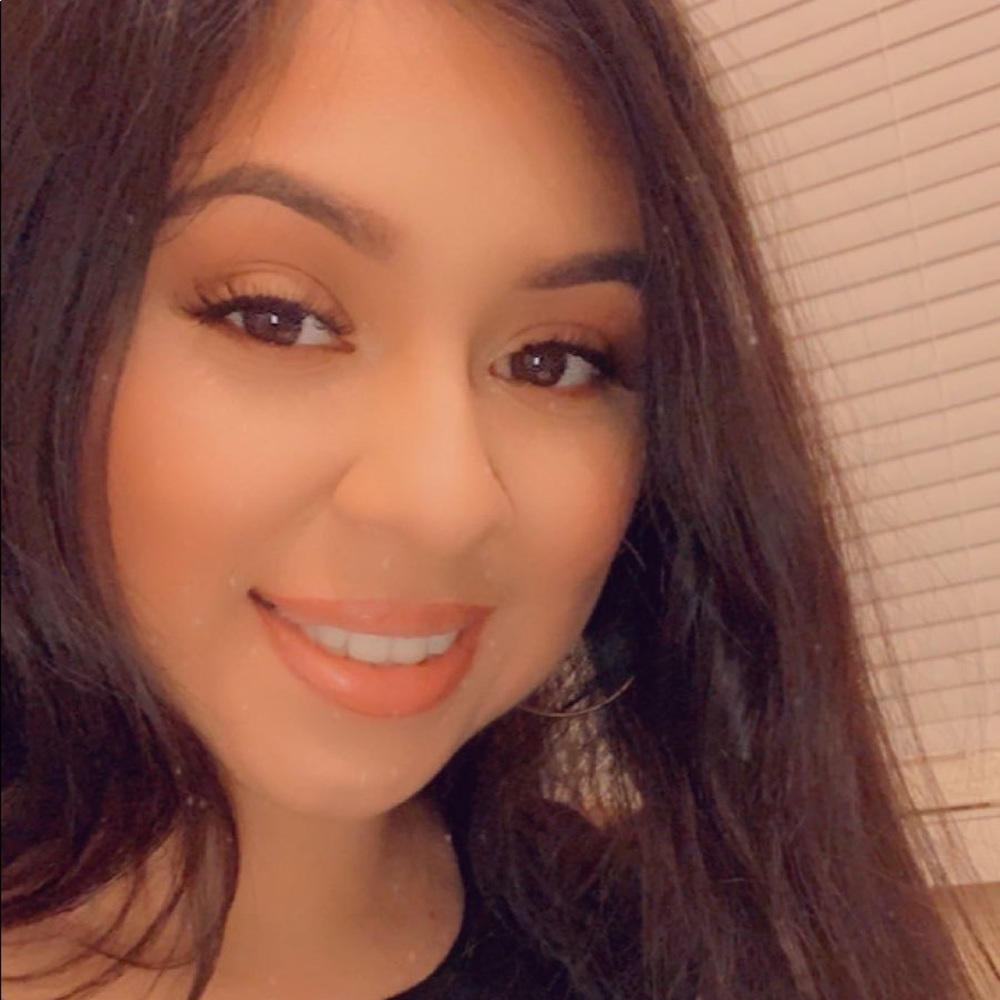 Meet your Posher, Nelly